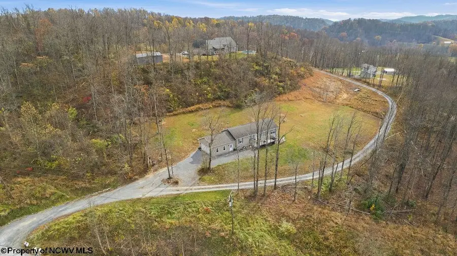 17 Solomon Drive, Stonewood, WV 26301 - Image #2