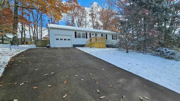 80 Buckingham Road, Morgantown, WV 26508