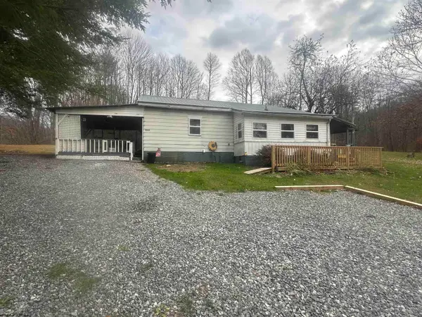 6629 Webster Road, Cowen, WV 26206