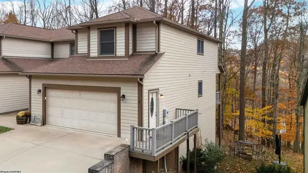 4 Oak Ridge Drive, Morgantown, WV 26508