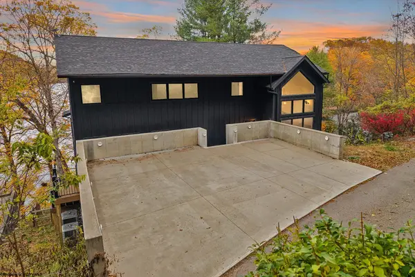 76 Delrose Drive, Morgantown, WV 26508