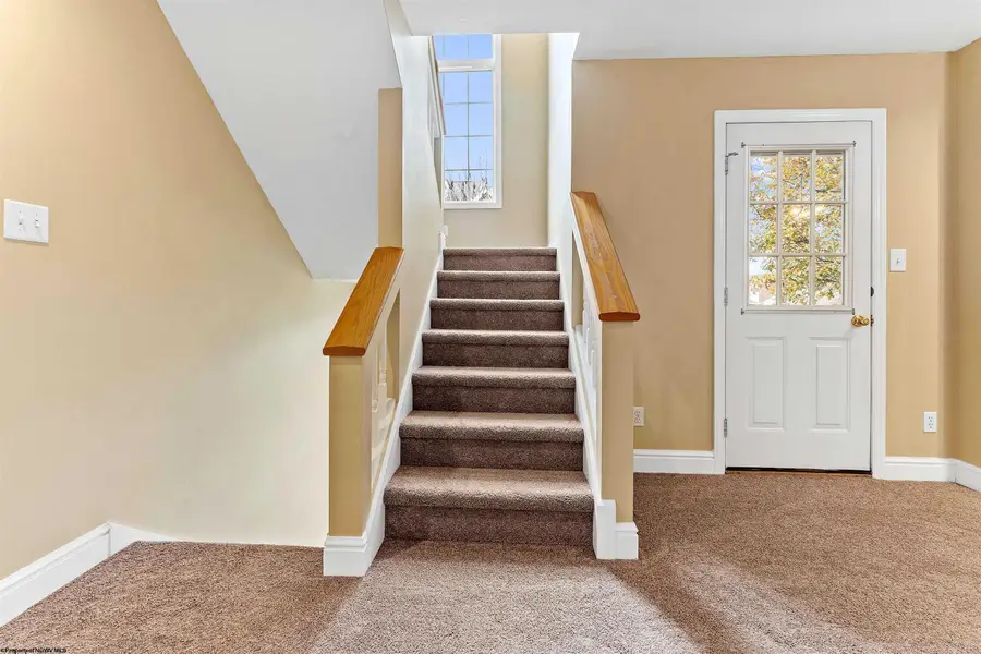 898 Ashton Place, Morgantown, WV 26508 - Image #3