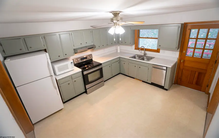 161 Hilltop Drive, Philippi, WV 26416 - Image #3