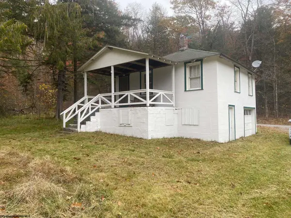 114 Alpena Gap Road, Bowden, WV 26254