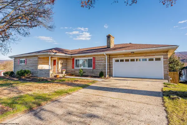 68 N Morgantown Street, Fairchance, PA 15436