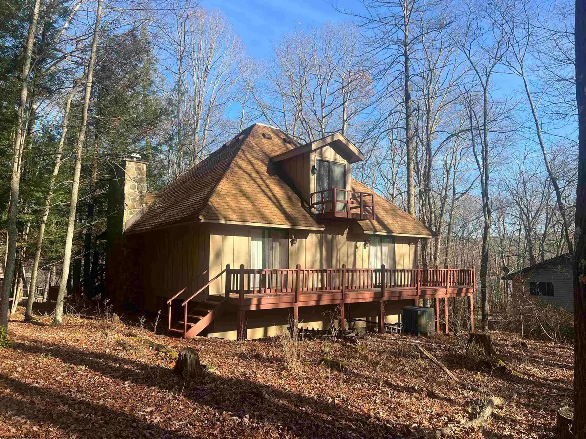 401 Hemlock Circle, Terra Alta, WV 26764-0000 - Image #1