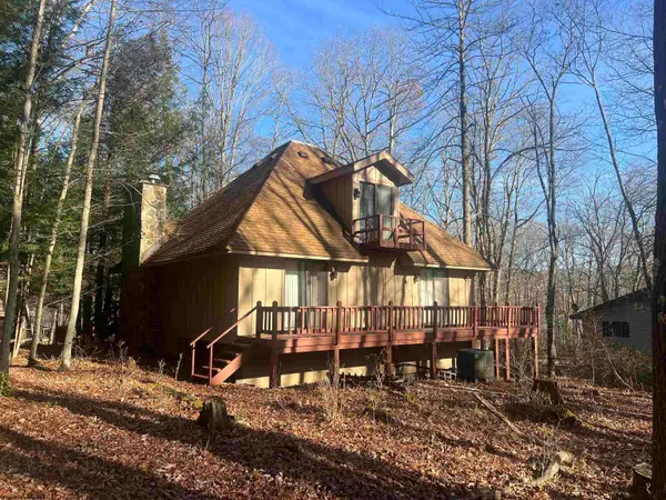 401 Hemlock Circle, Terra Alta, WV 26764-0000