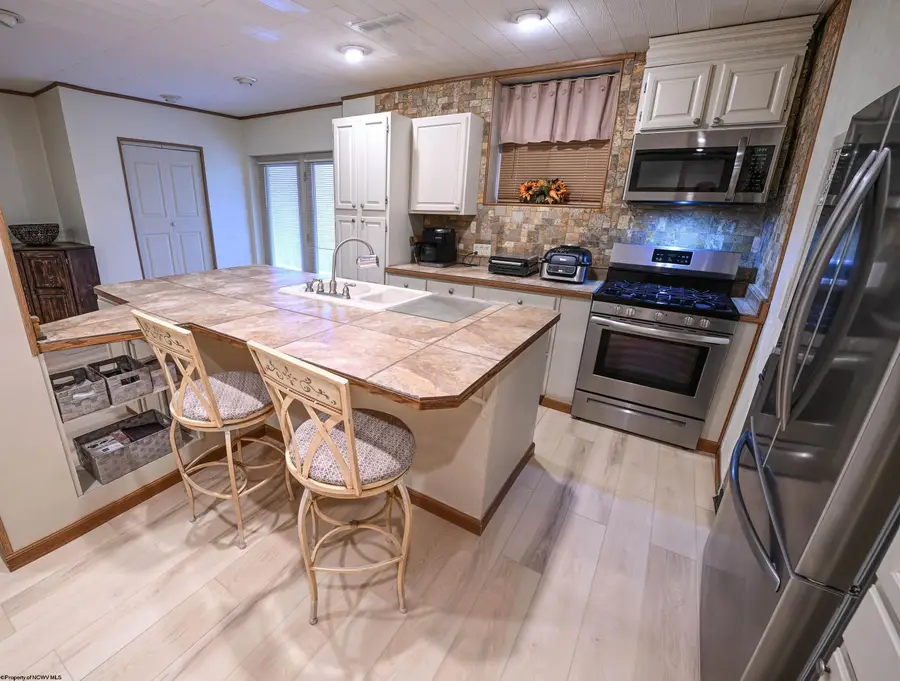 533 Pike Street, Monongah, WV 26554 - Image #2