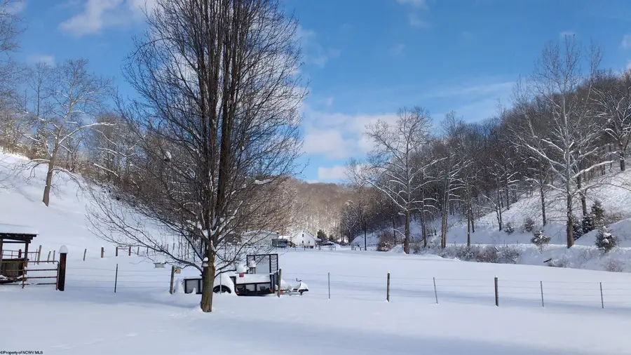 2090 Big Flint Road, Maple, WV 26426 - Image #3