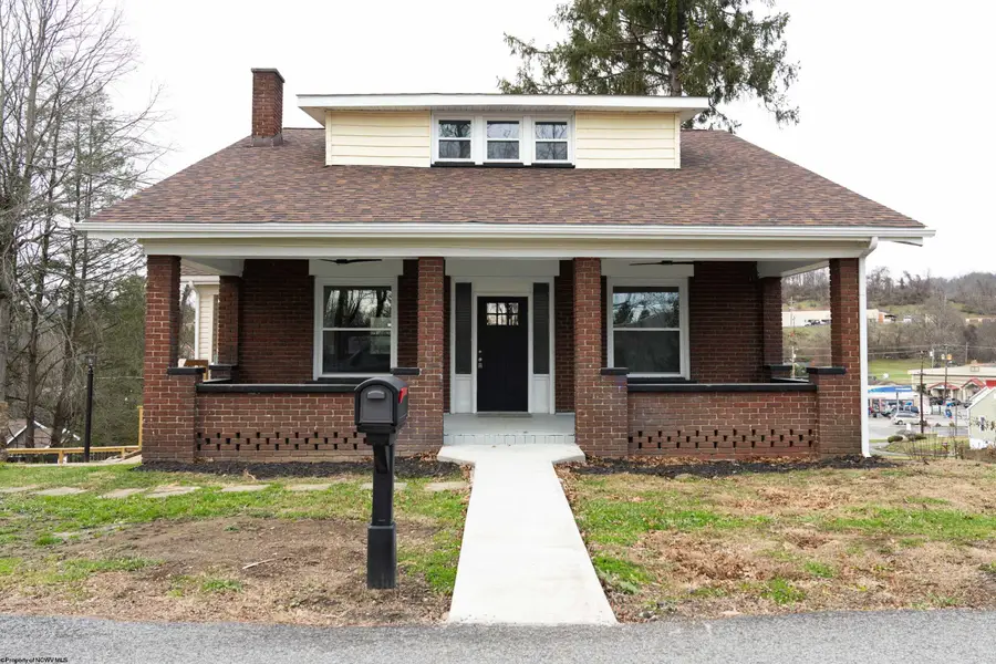 1515 Edgeway Drive, Fairmont, WV 26554-5513 - Image #3