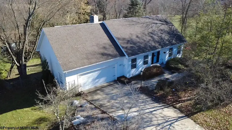 121 Diamond Court, Morgantown, WV 26505 - Image #2