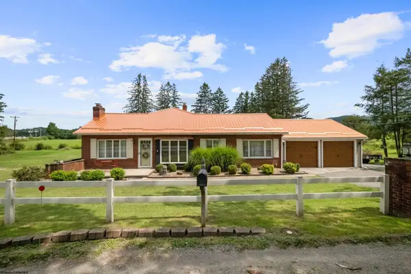 253 Chenoweth Creek Road, Elkins, WV 26241