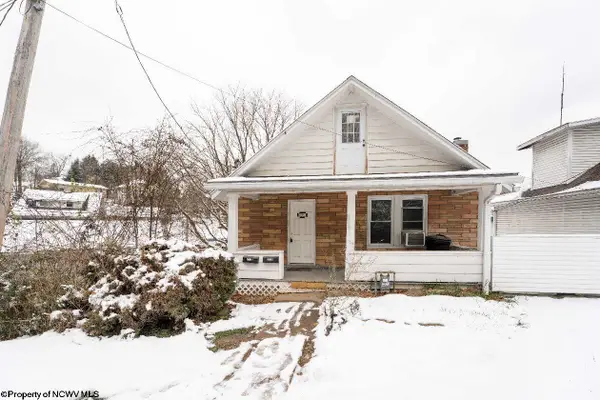 211 Richmond Street, Westover, WV 26501