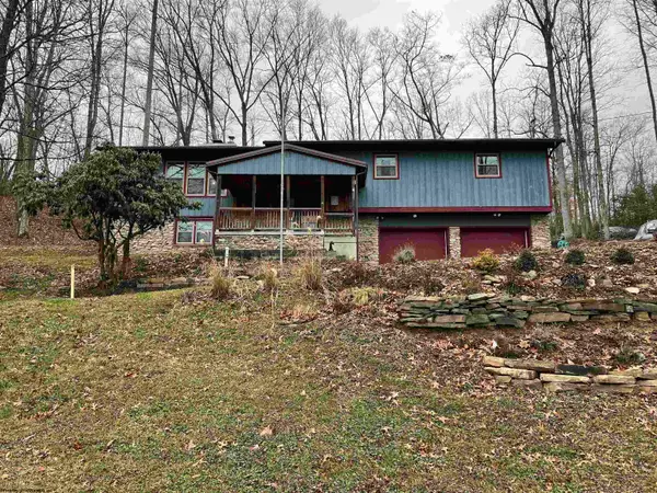 4622 Georgetown Road, Elkins, WV 26241