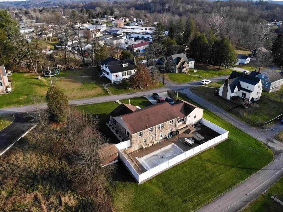 111 Avondale Road, Fairmont, WV 26554 - Image #3