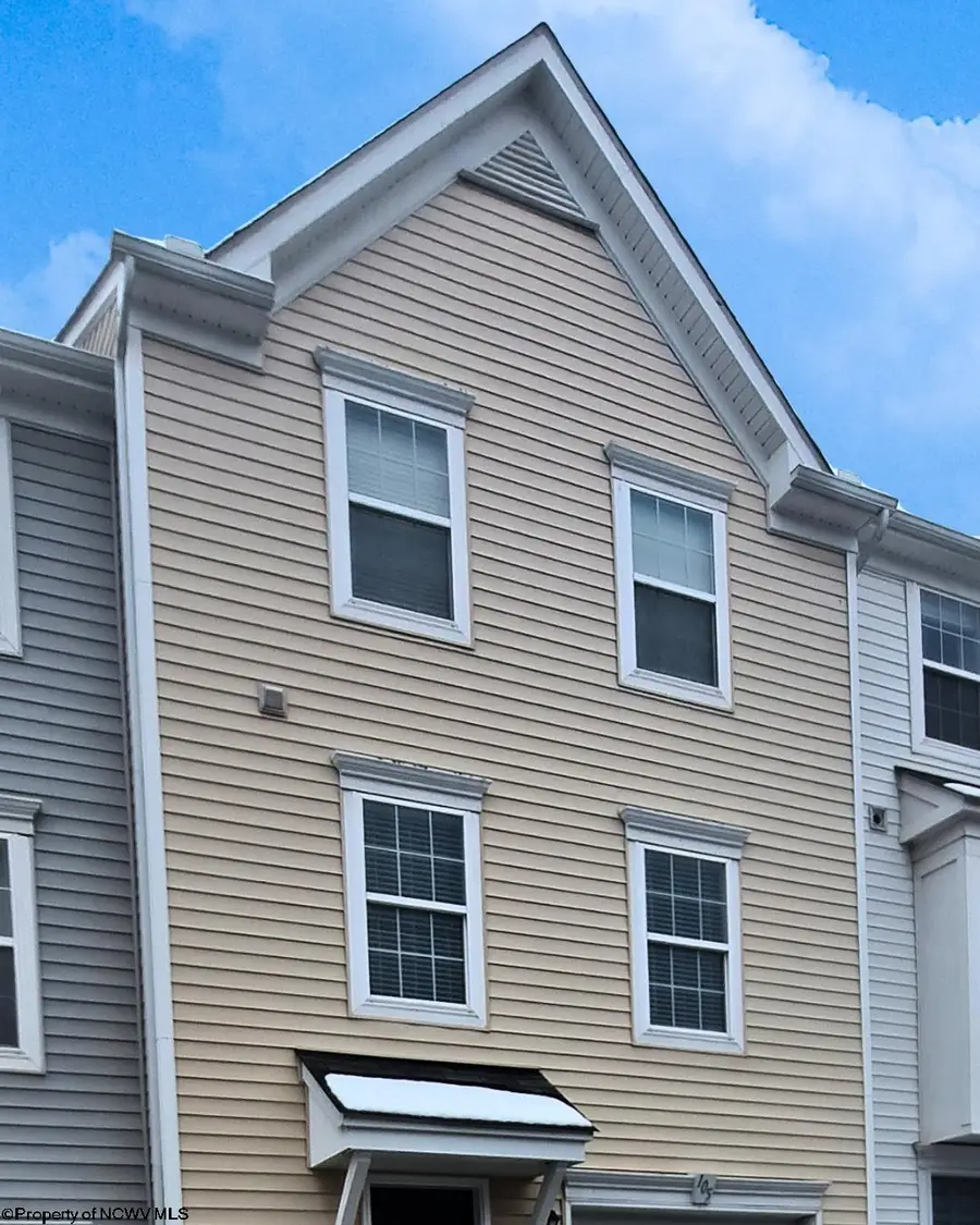 105 Birds Eye View Drive, Morgantown, WV 26501-2297 - Image #2