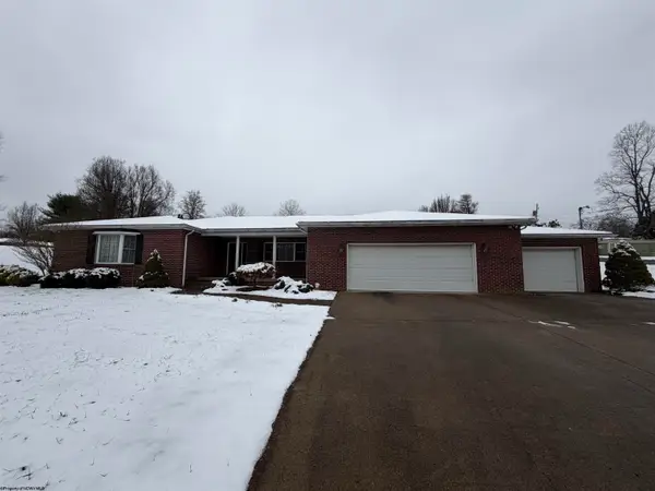 901 Riverview Drive, Fairmont, WV 26554