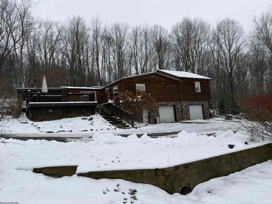 65 Pipestem Drive, Fairmont, WV 26554 - Image #2