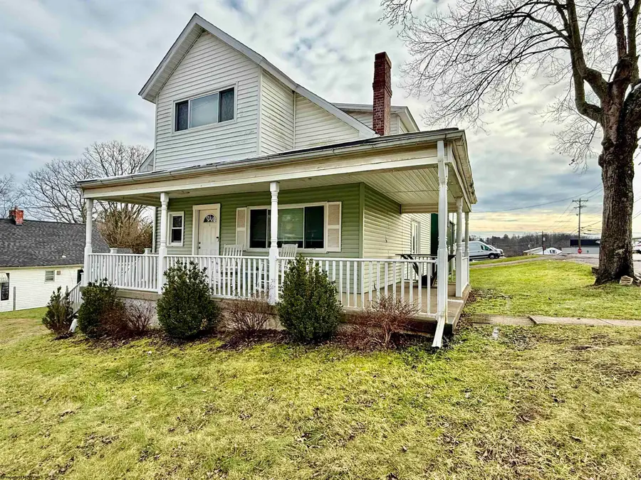 106 Hickory Avenue, Fairmont, WV 26554 - Image #2