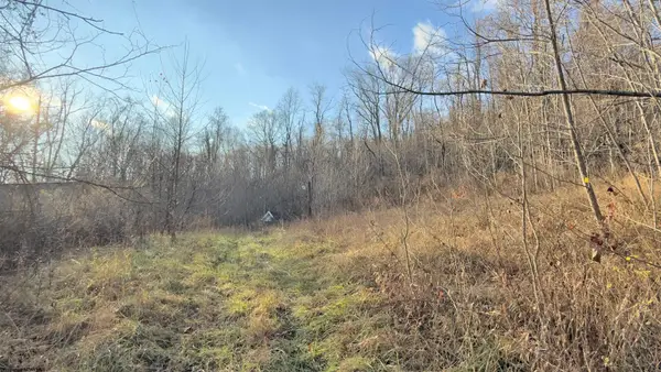 381 WEST HILL Road, Grafton, WV 26354