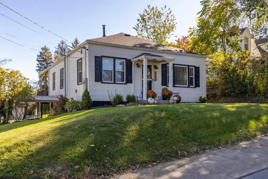 422 Worthington Drive, Bridgeport, WV 26330 - Image #2