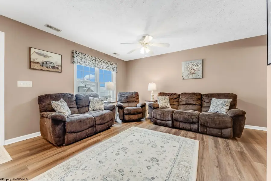 2 Antietam Drive, Morgantown, WV 26508 - Image #3