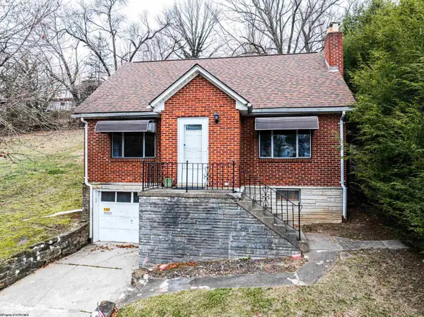 1135 Sunset Drive, Fairmont, WV 26554