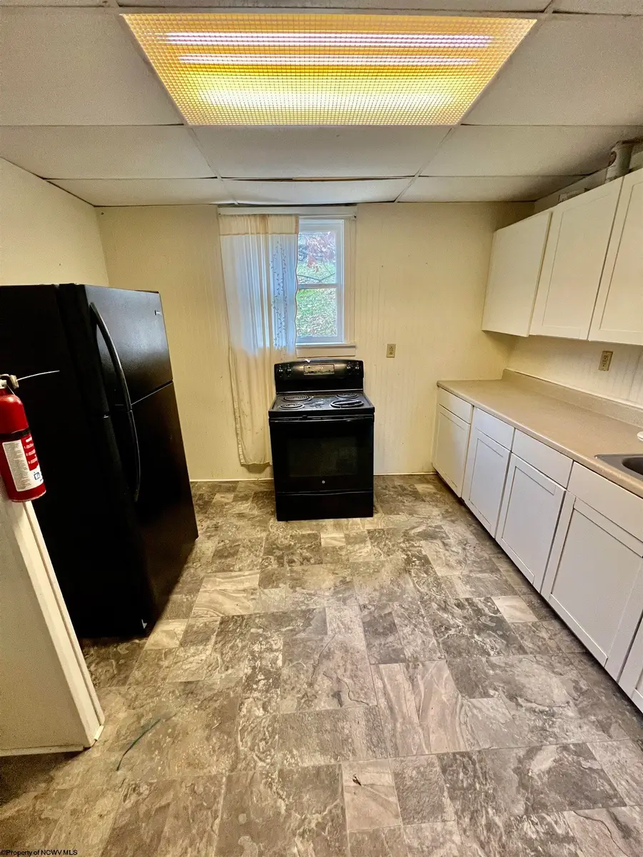 975 Dorsey Avenue, Morgantown, WV 26501 - Image #2