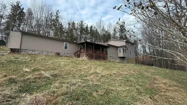 1671 Bear Run Road, Philippi, WV 26416