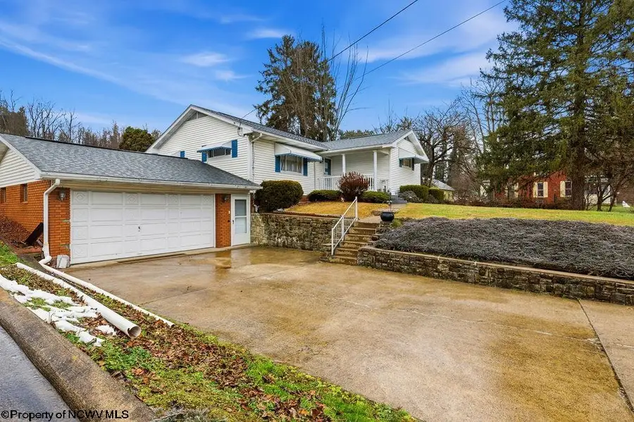 1804 Pleasant Valley Road, Fairmont, WV 26554 - Image #2