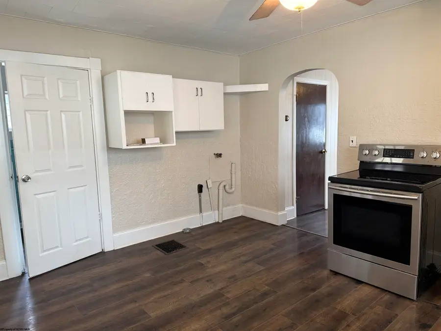 1129 Speedway Avenue, Fairmont, WV 26554 - Image #3