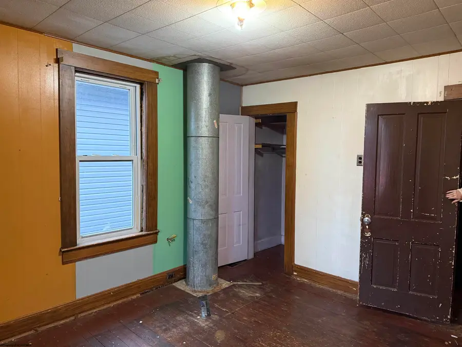 8 Locust Street, Elkins, WV 26241 - Image #3