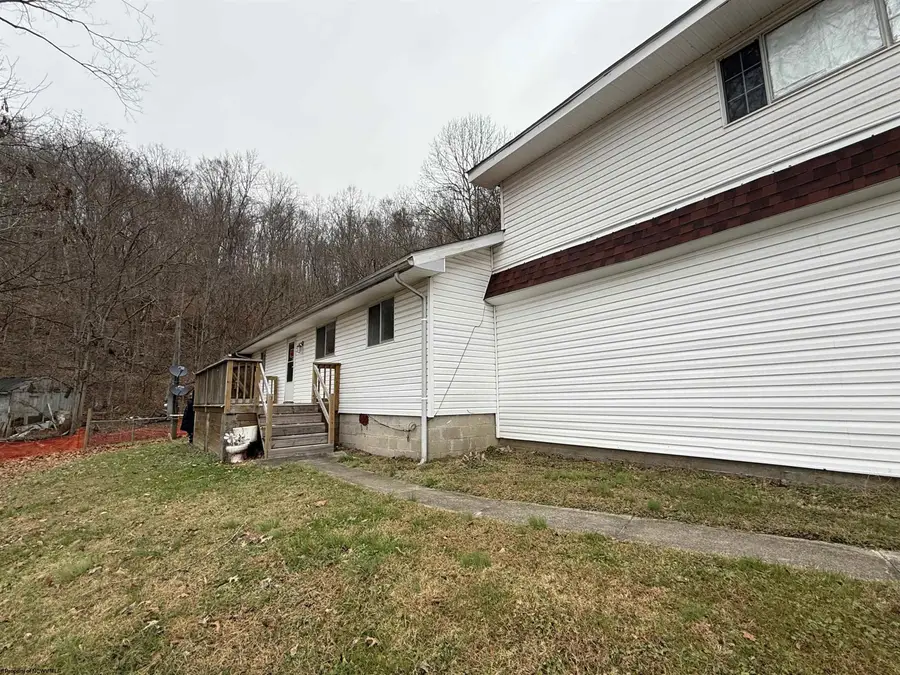 1919 Whites Creek Road, Prichard, WV 25555 - Image #2