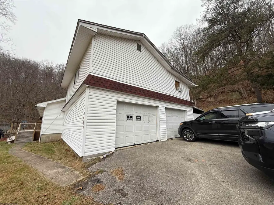 1919 Whites Creek Road, Prichard, WV 25555 - Image #3