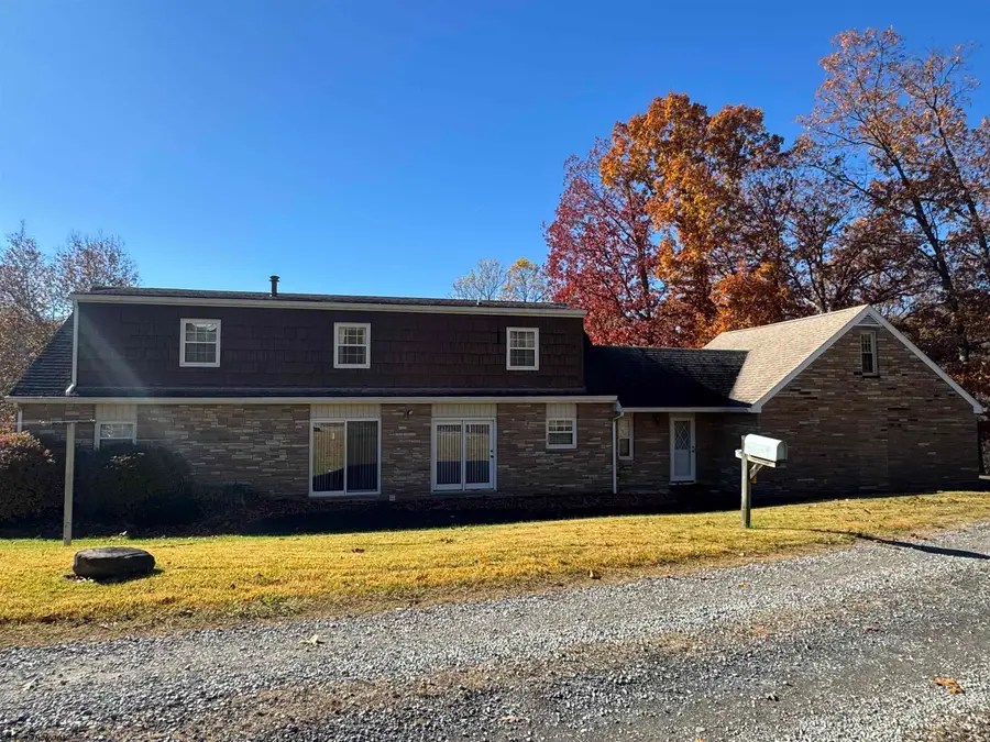 4 Oriole Lane, Fairmont, WV 26554 - Image #3