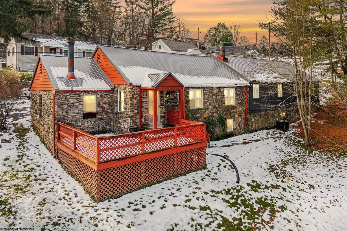 1140 Sunset Drive, Fairmont, WV 26554 - Image #1