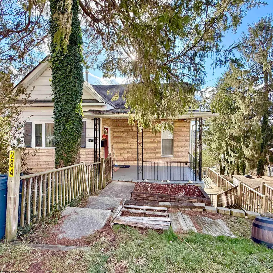 284 VIEW Avenue, Fairmont, WV 26554 - Image #2