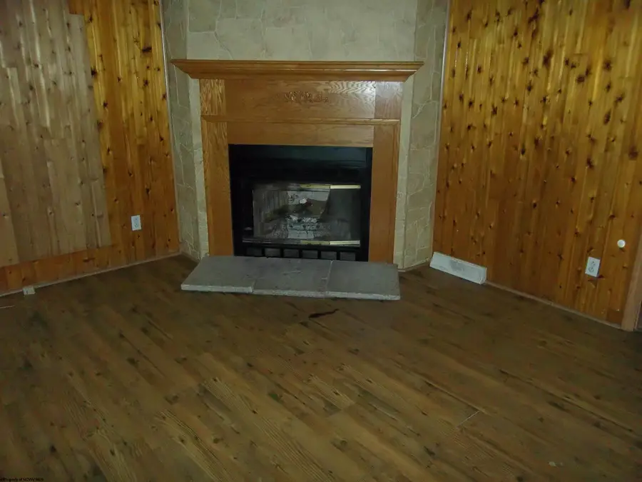 352 arlington Avenue, Terra Alta, WV 26764-1342 - Image #3