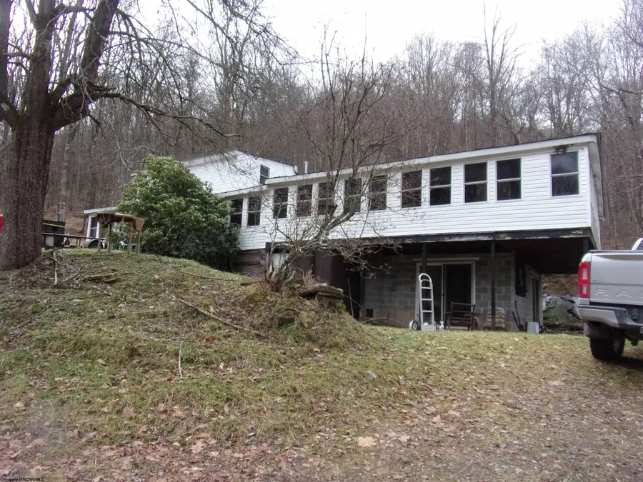 2347 Salt Lick Road, Montrose, WV 26283 - Image #2