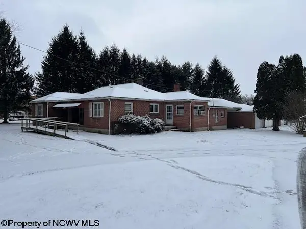 81 Pine Circle Drive, Elkins, WV 26241