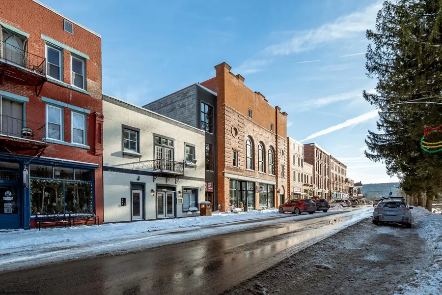 274 East Avenue, Thomas, WV 26292 - Image #3