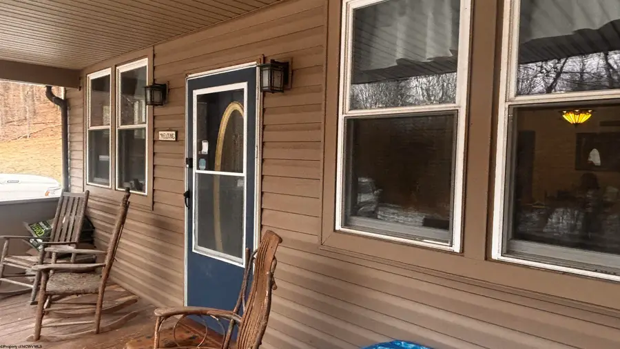 5055 Maxwell Ridge Road, West Union, WV 26456 - Image #3