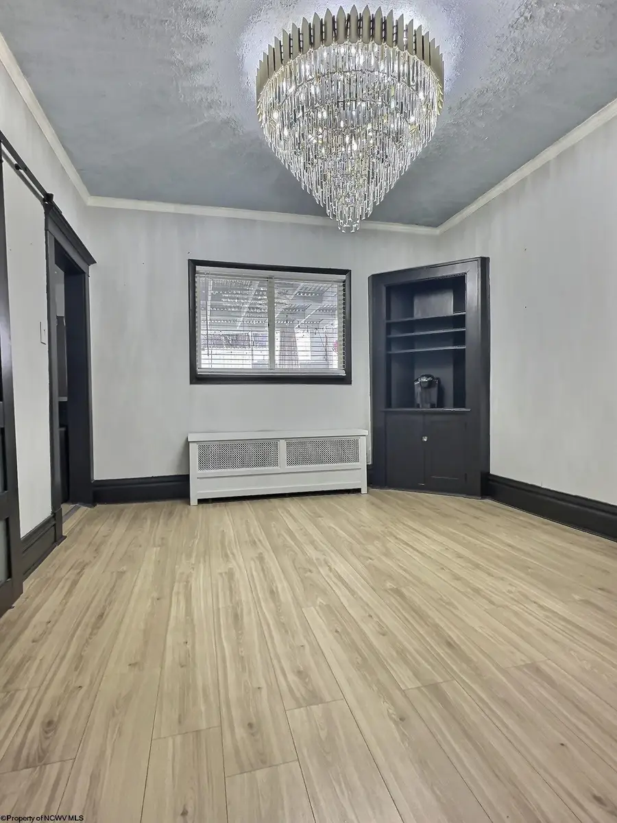 229 W Berkeley Street, Uniontown, PA 15401 - #3