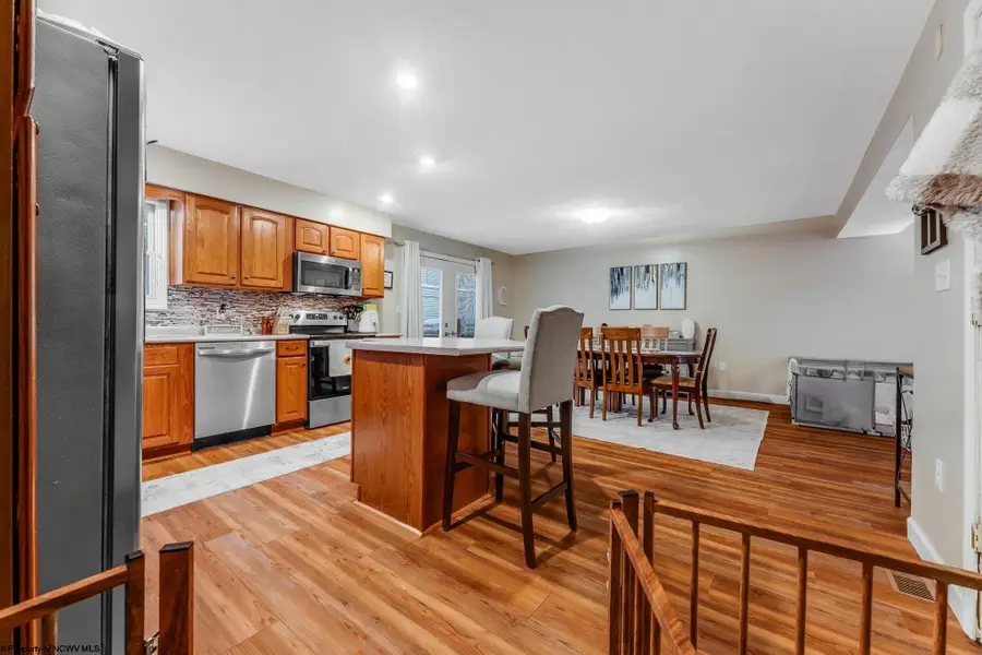 212 Stonegate Circle, Morgantown, WV 26505 - Image #2