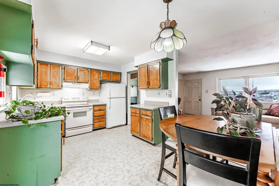 338 Jackson Avenue, Morgantown, WV 26501 - #3