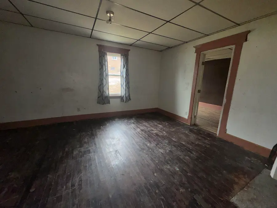 128 McGary Avenue, Weston, WV 26452 - Image #2