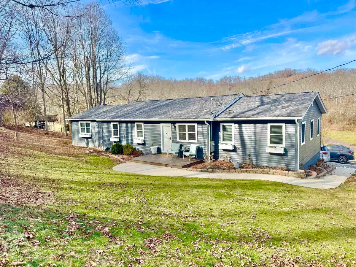 1697 Corbin Branch Road, Bridgeport, WV 26330 - Image #1