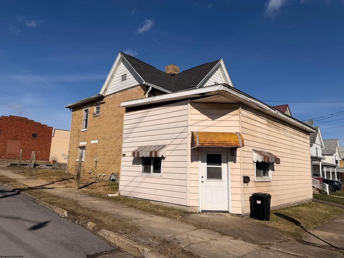 1123 Virginia Avenue, Fairmont, WV 26554 - Image #1