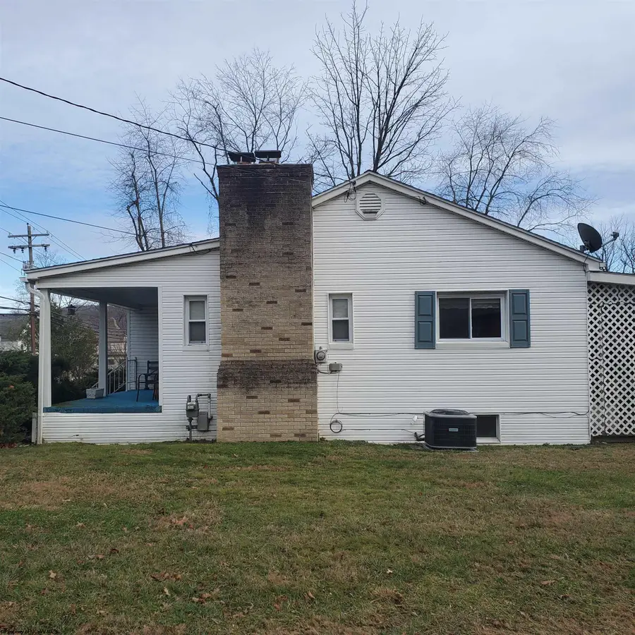 325 Central Street, Elkins, WV 26241 - #2