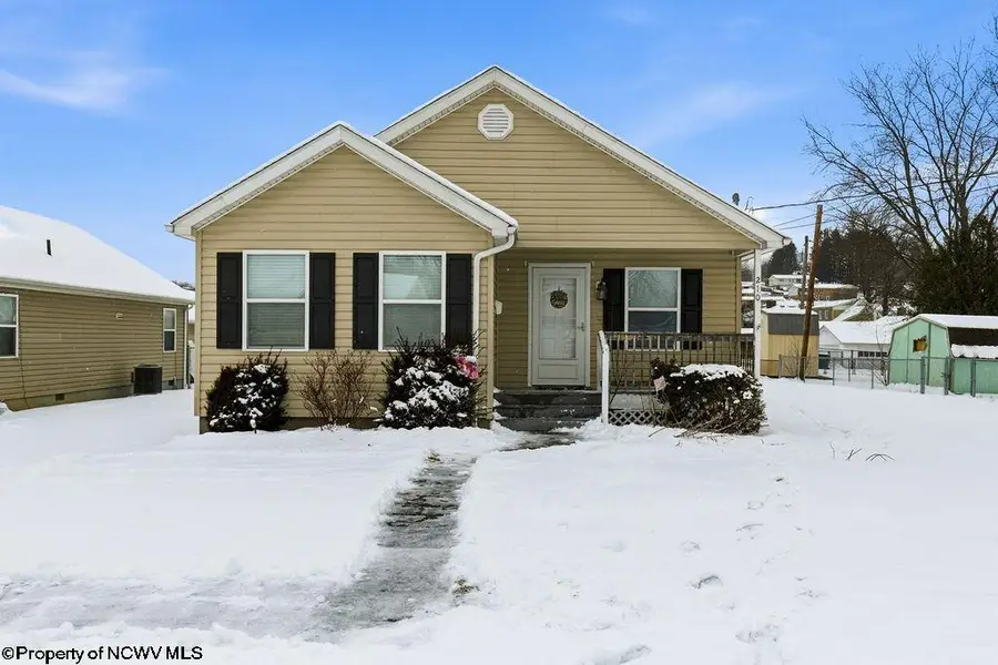 210 Summit Street, Bridgeport, WV 26330 - Image #2